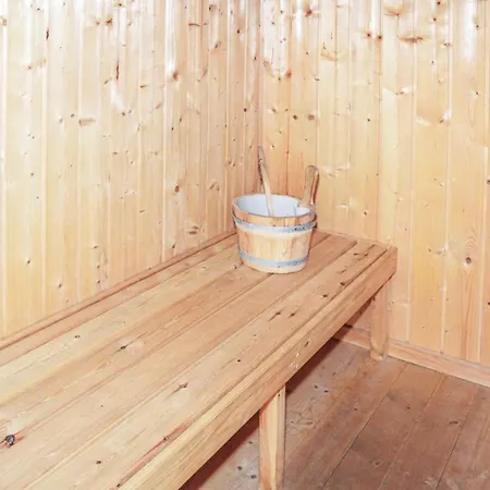 4 Bedroom Cozy In Romo * Bolilmark